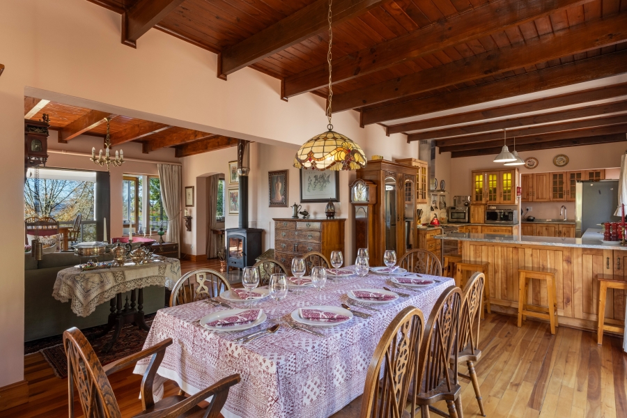 4 Bedroom Property for Sale in Belvidere Estate Western Cape